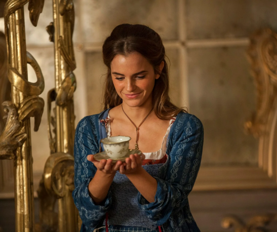 Руки на стол: где покупать красивую посуду российских брендов?