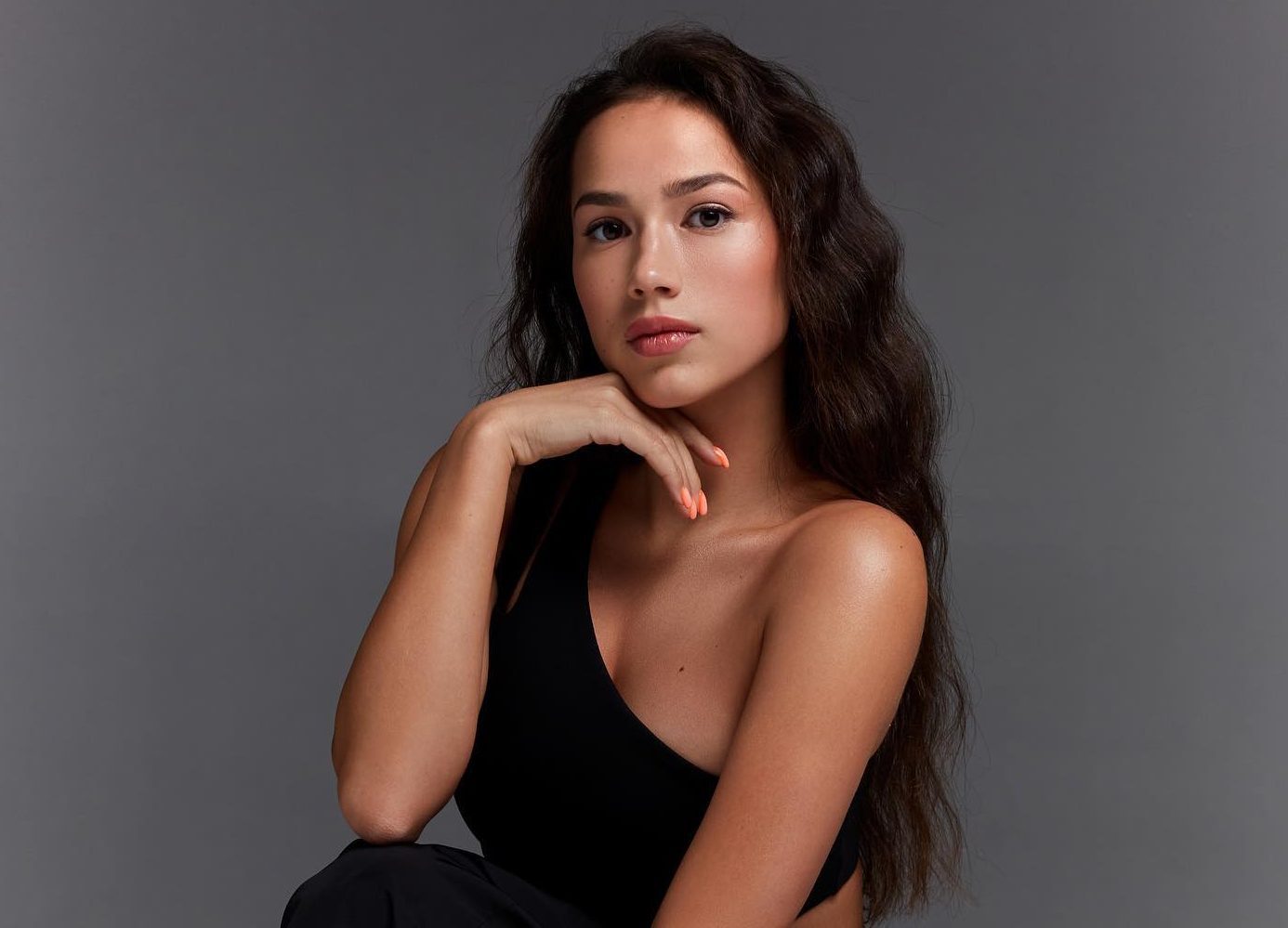 Alina Zagitova spoke about the persecution of a fan: “I was 16”