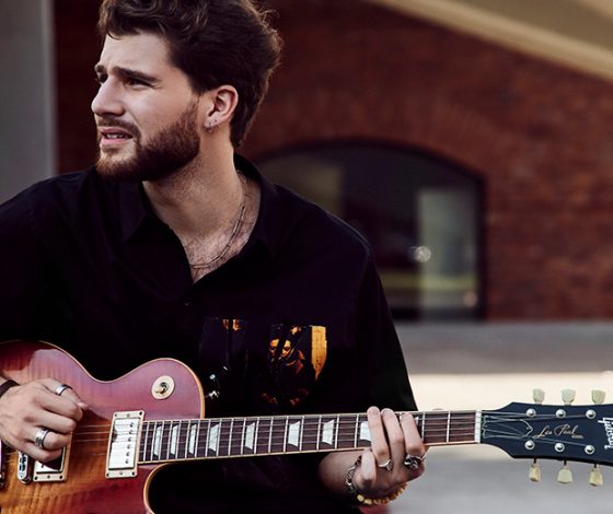 Я про искусство и творчество во всех проявлениях: Лео Канделаки о музыкальной карьере, семье и роли в «Постучись в мою дверь»