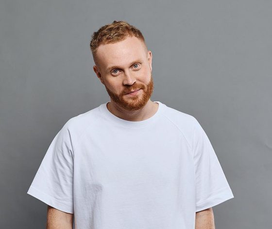 Комик Евгений Чебатков дал редкий комментарий о своих доходах