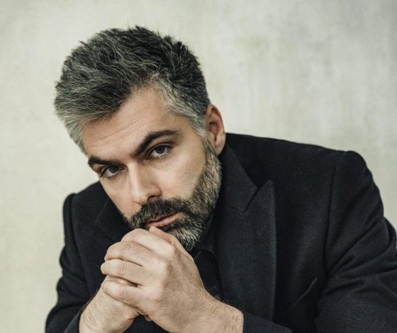 Дмитрия Исхакова засняли с новой девушкой