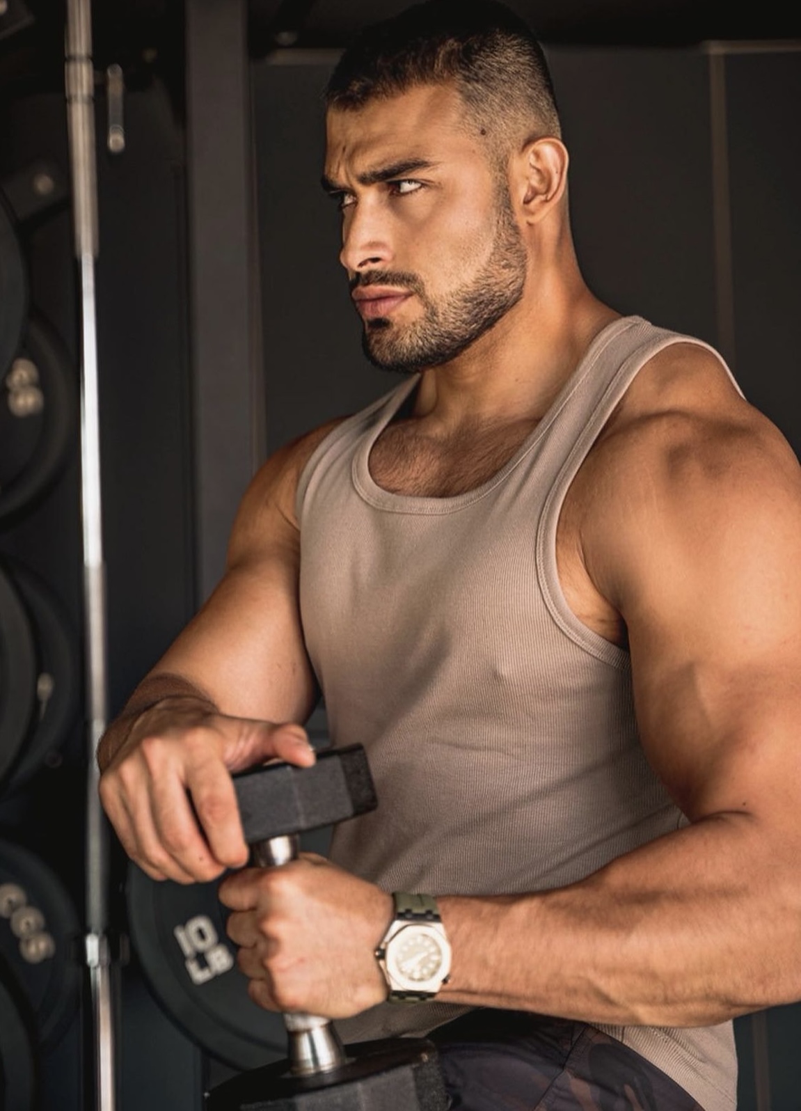 Sam Asgari changes appearance before meeting Britney Spears