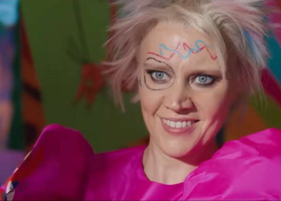 Страшилка на ночь: пользователи Сети показывают «странных Барби» из детства