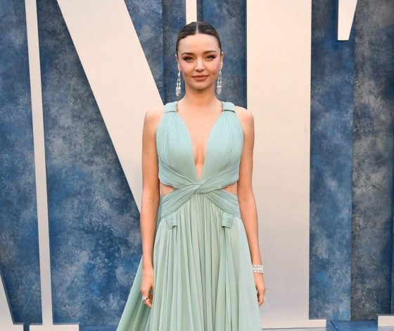 Модель Миранда Керр станет мамой в четвертый раз