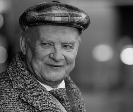 Умер поэт Николай Добронравов