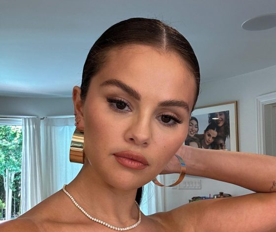 Селена Гомес защищает своего бойфренда Бенни Бланко от хейта