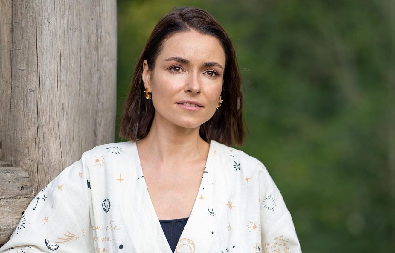 “In memory of the most beautiful spring of my life”: Irena Ponaroshku celebrated three years of relationship with her lover