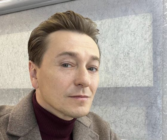 Сергей Безруков высказался об актерском таланте Никиты Кологривого