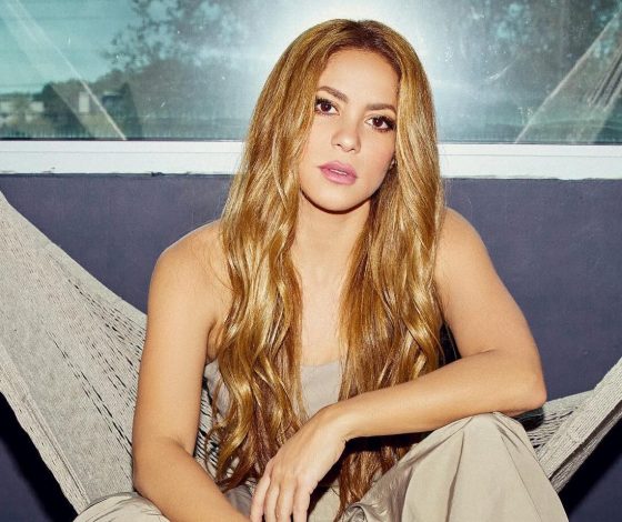 «Месть бывшему»: Шакира эпатажно дебютировала на Met Gala