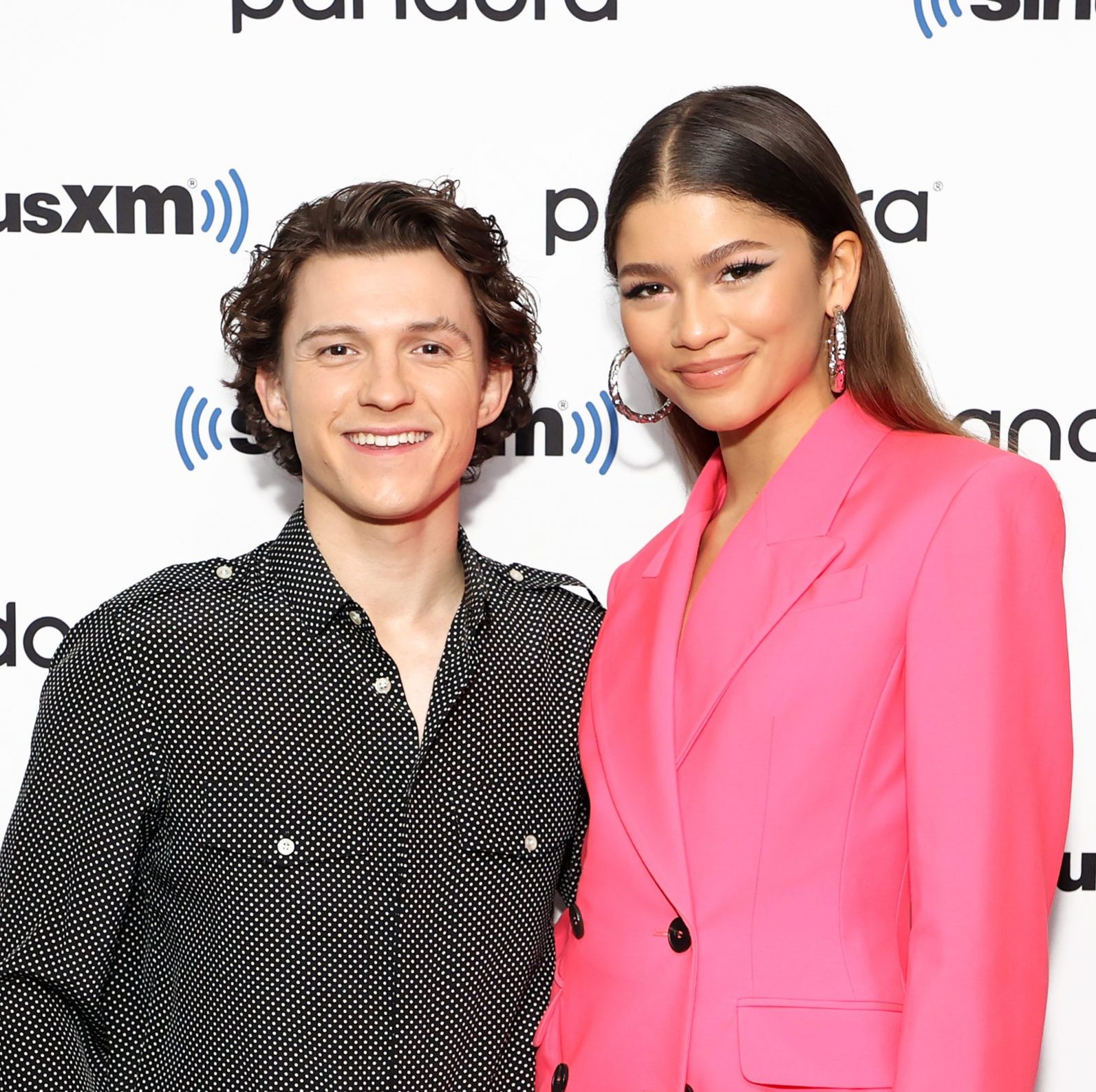 Том холланд и зендая отношения. Tom Holland and Zendaya. Том Холланд и зендая. Зендая и том. Холланд и зендая.