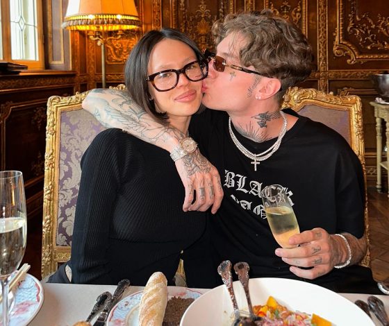 Загадочное исчезновение: Инстасамка сыграла тайную свадьбу с Moneyken