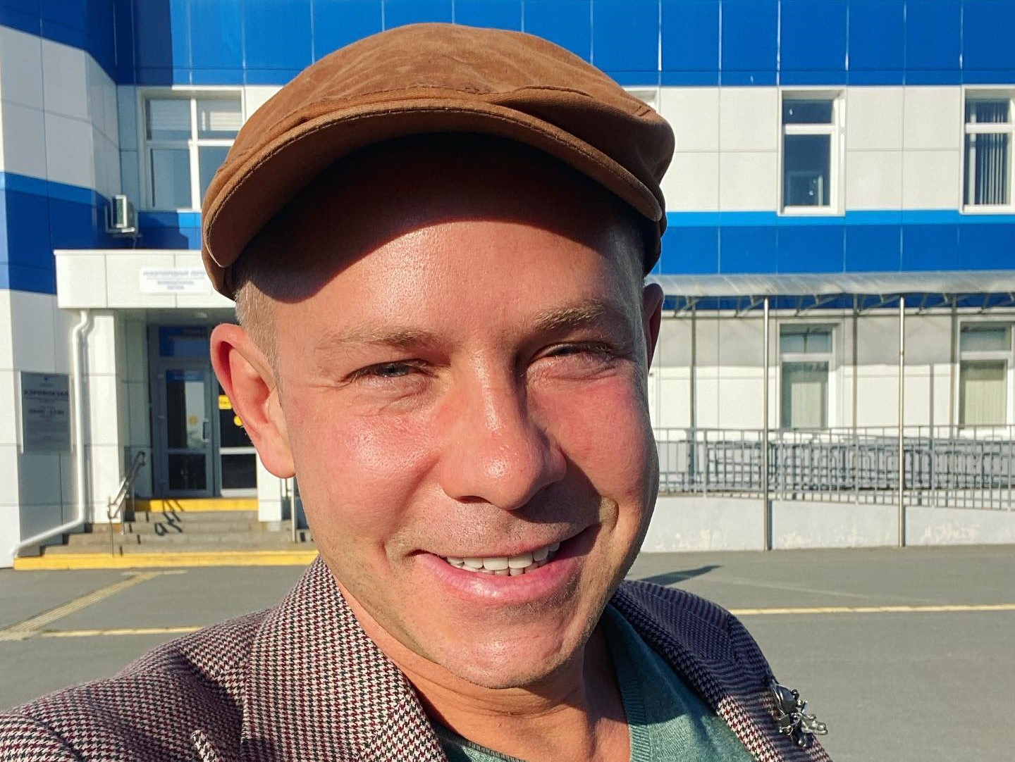 “Is it terrible?”: Mitya Fomin spoke about cruelty on the red carpet