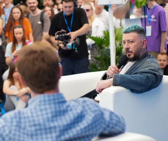 Концерт Мота, лекции и мастер-классы от блогеров на VK Day в рамках выставки-форума «Россия»