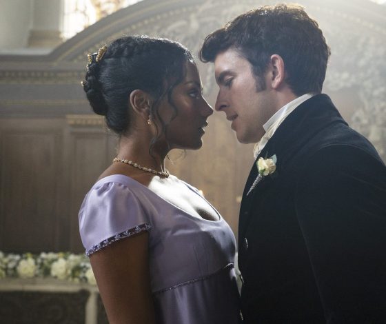 Звезды «Эйфории» и «Бриджертонов» разделись для съемок календаря