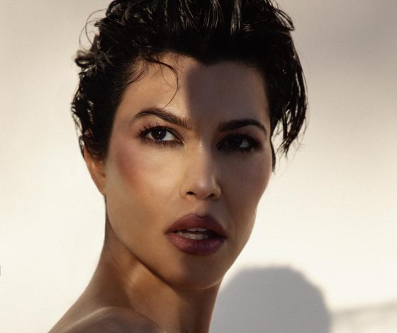 Кортни Кардашьян рассказала, что ее семья позволяла принимать «плохих» мужчин