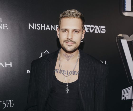 Милош Бикович впервые выложил фото с ребенком