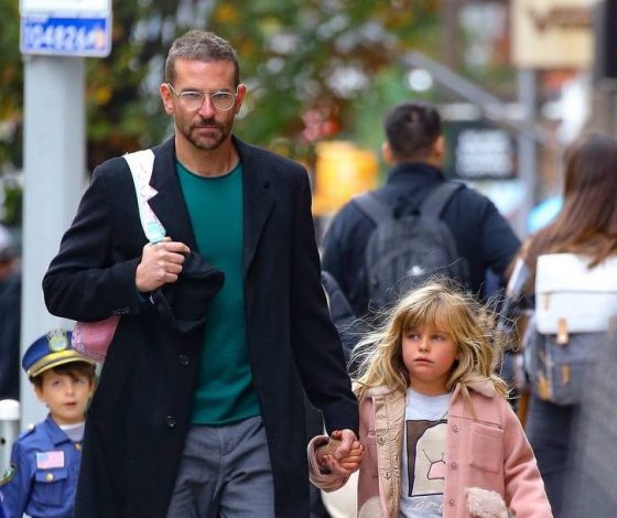 Брэдли Купер ходит голый при своей 6-летней дочке