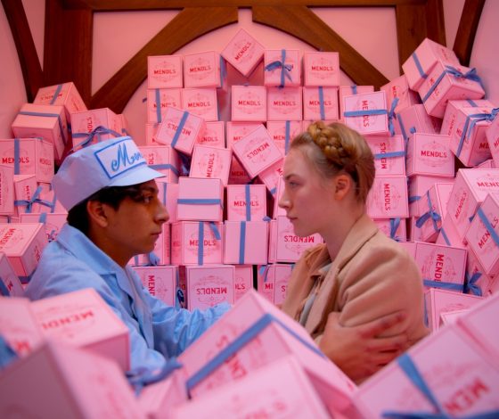 Как правильно играть в «Тайного Санту» и что дарить коллегам до 3 тысяч рублей