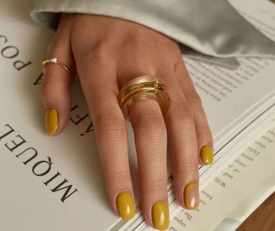 10 идей маникюра для тех, кому грустно