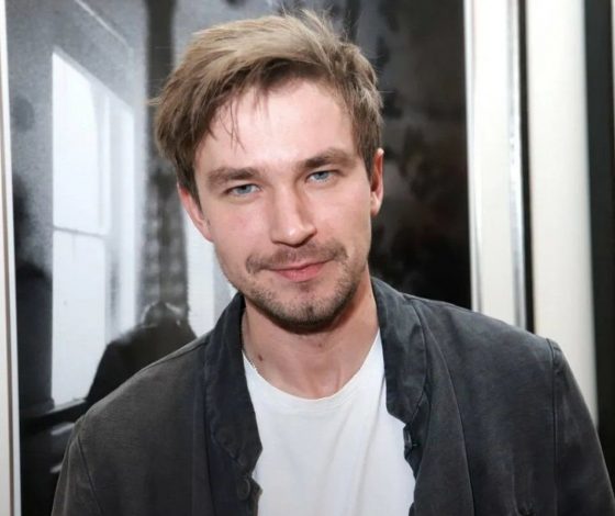 Первые официальные фото со свадьбы Александра Петрова