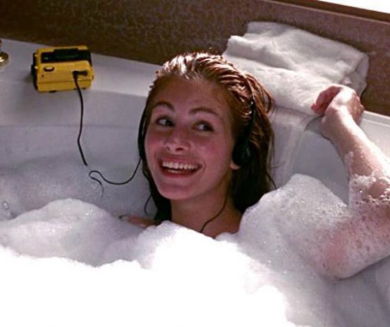 Эксперты назвали три главных правила приема душа для борьбы с бессонницей