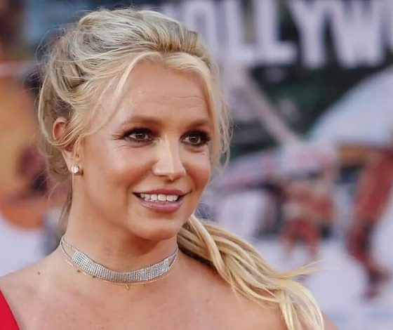 Бритни Спирс опубликовала фото с 18-летним сыном, с которым давно не виделась