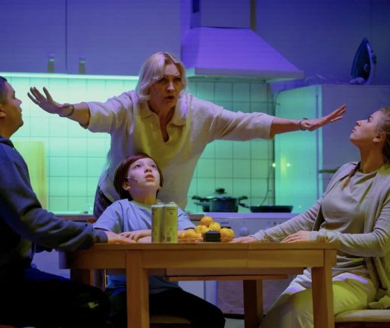 Спектакль «Не скажу» Александра Цыпкина: идея, как провести предпраздничные дни