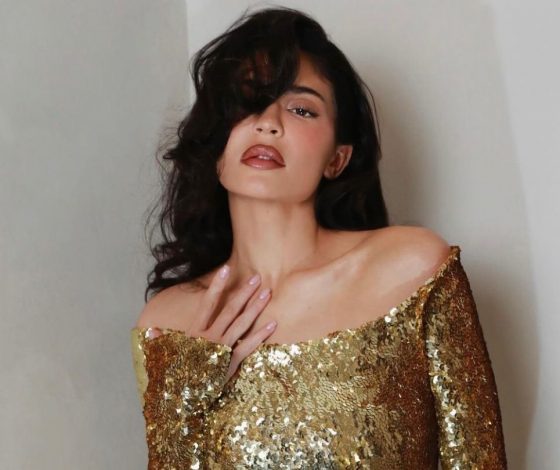 Тренды в косметологии 2024: красота «без филлеров и без фильтров», лощеная кожа и фокус на тело