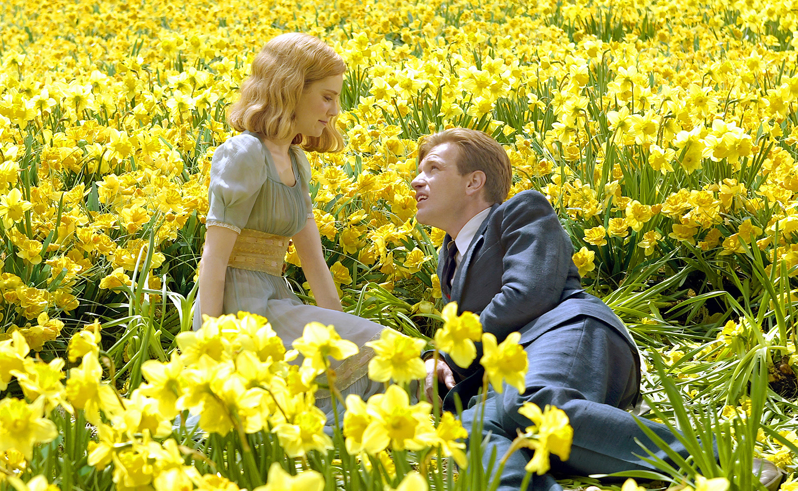 30 compliments to a man that will not leave him indifferent