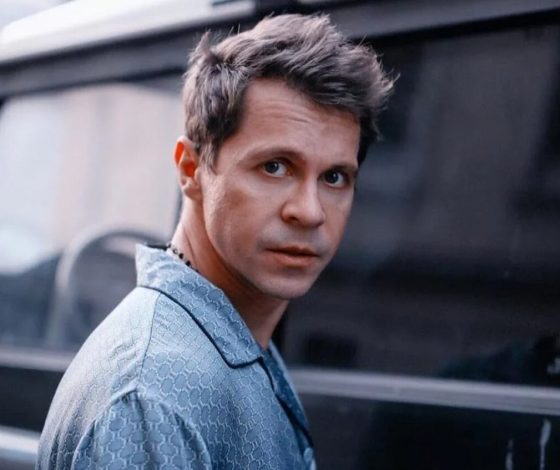 13-летняя дочь Павла Деревянко впервые села за руль. Смотри видео