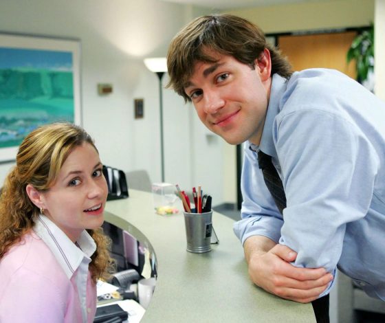 9 «опасных» предметов, которые нельзя держать на рабочем месте