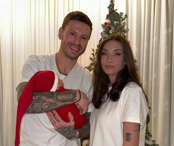 Карина Истомина раскрыла свой вес и показала, как выглядит фигура спустя почти три месяца после родов