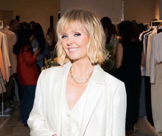 «Моя маленькая бусинка»: Валерия трогательно поздравила старшую дочь Шену с 31-летием