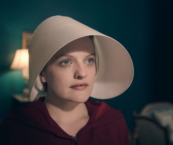 Появились первые кадры со съемок 6 сезона сериала «Рассказ служанки»