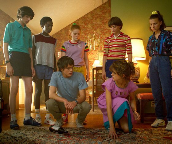 В Сети появились новые фото со съемок «Очень странных дел»