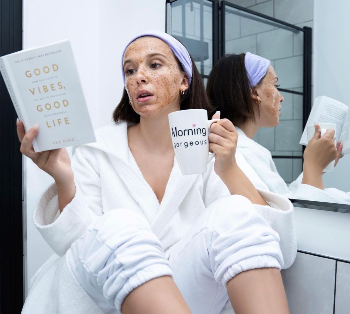 Is it possible to wash your face with intimate hygiene gel?  Dermatologist answers