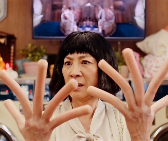 Почему вредно хрустеть костяшками пальцев