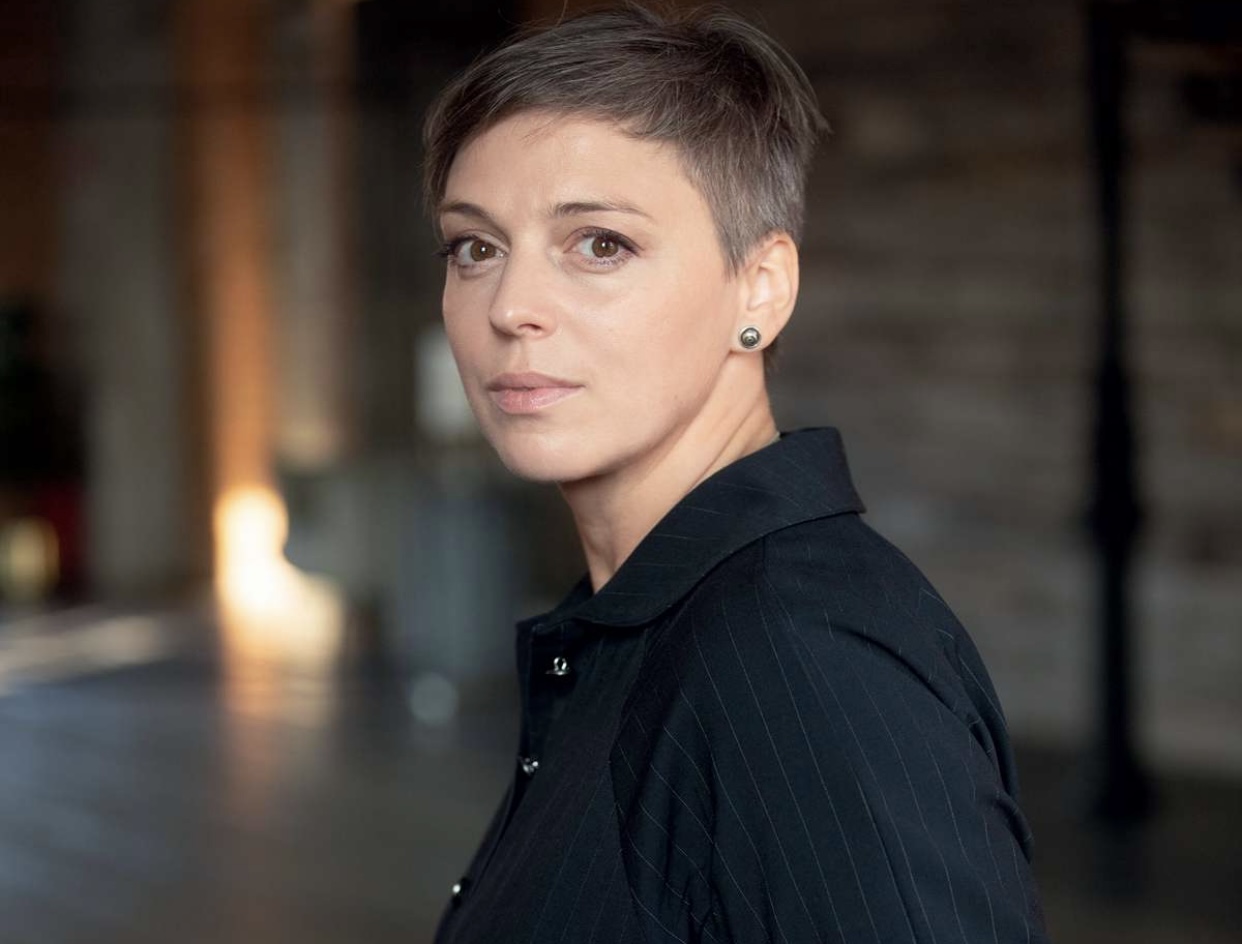 Star “Beautiful Born” Nelli Uvarova returned to fans for help