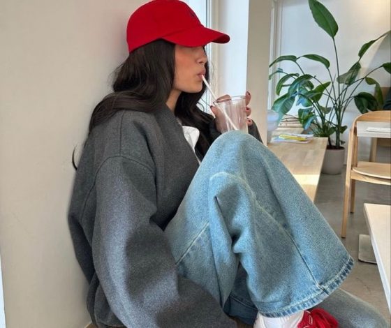 В соцсетях учат одеваться по «зеркальному» методу: почему нам точно стоит обратить на него внимание?