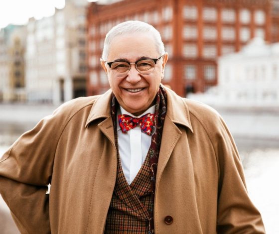 Жена Евгения Петросяна впервые показала их новорожденную дочь