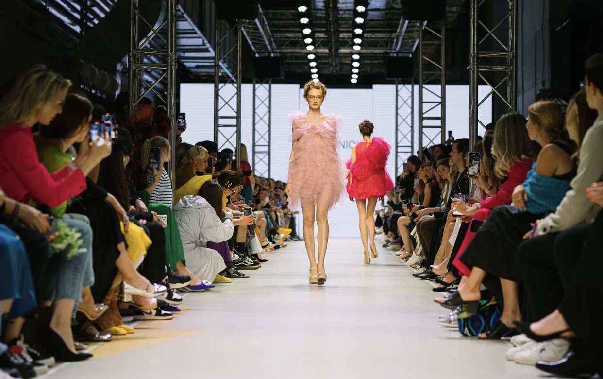 Moscow Fashion Week begins: schedule of fashion shows