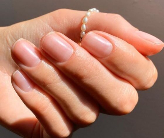 Японский маникюр — техника, после которой ногти будут здоровыми и сияющими. Вот, что нужно о ней знать