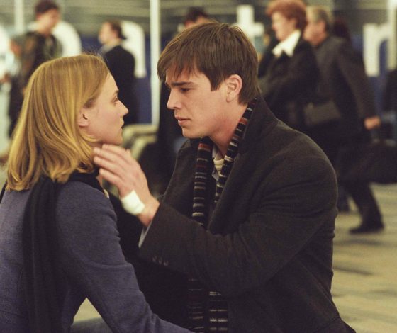 «До скорых встреч на мятых простынях»: тренд о любви на расстоянии