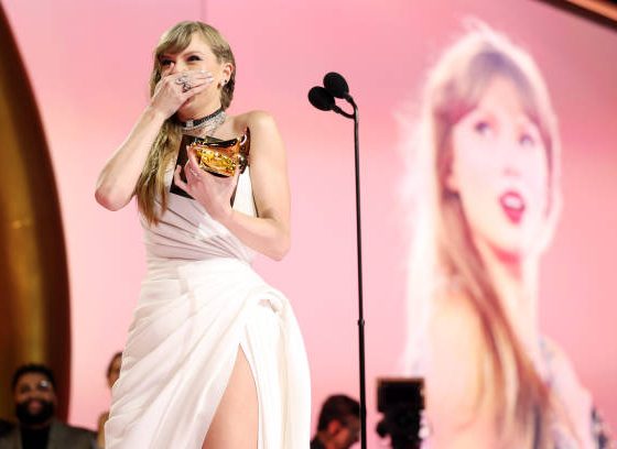 Поклонники раскритиковали Тейлор Свифт за игнорирование больной Селин Дион