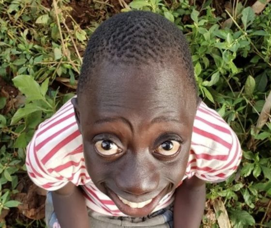 Мальчик из Уганды стал звездой TikTok после одного видео