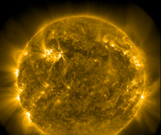 На Солнце зафиксировали активность, которая может повлиять на Землю