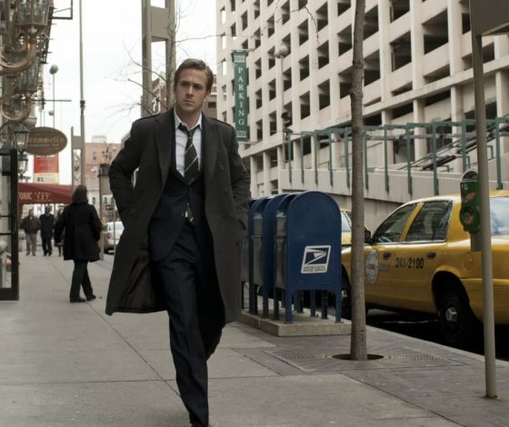 Студент пешком обошел Москву с запада на восток. Сколько ему потребовалось времени