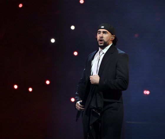 Bad Bunny подал в суд на фаната. Что случилось