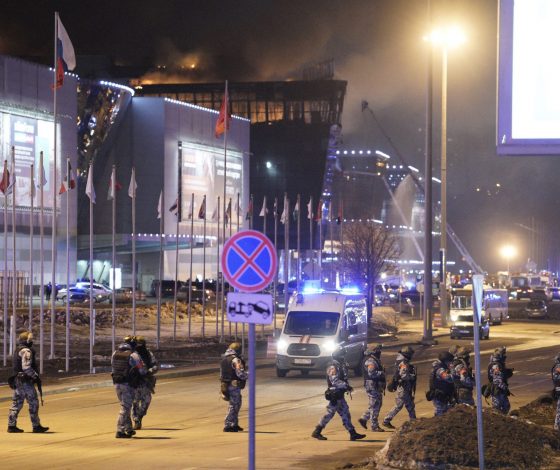 «Я готов оплатить похороны»: Shaman выразил соболезнования пострадавшим во время теракта в «Крокус Сити Холле»