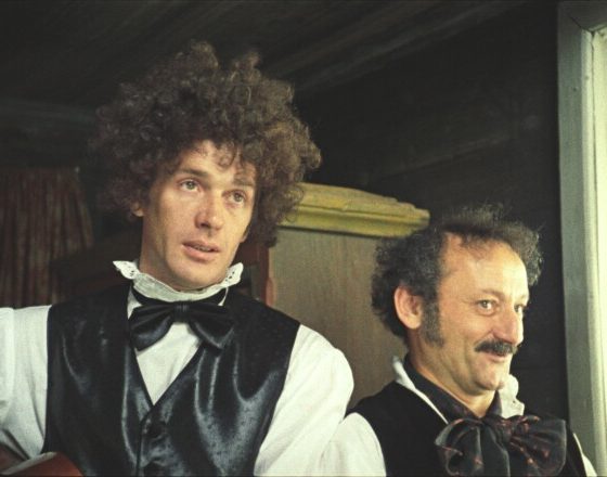 «Пытался увезти на машине»: дочь Александра Абдулова пожаловалась на неадекватного поклонника